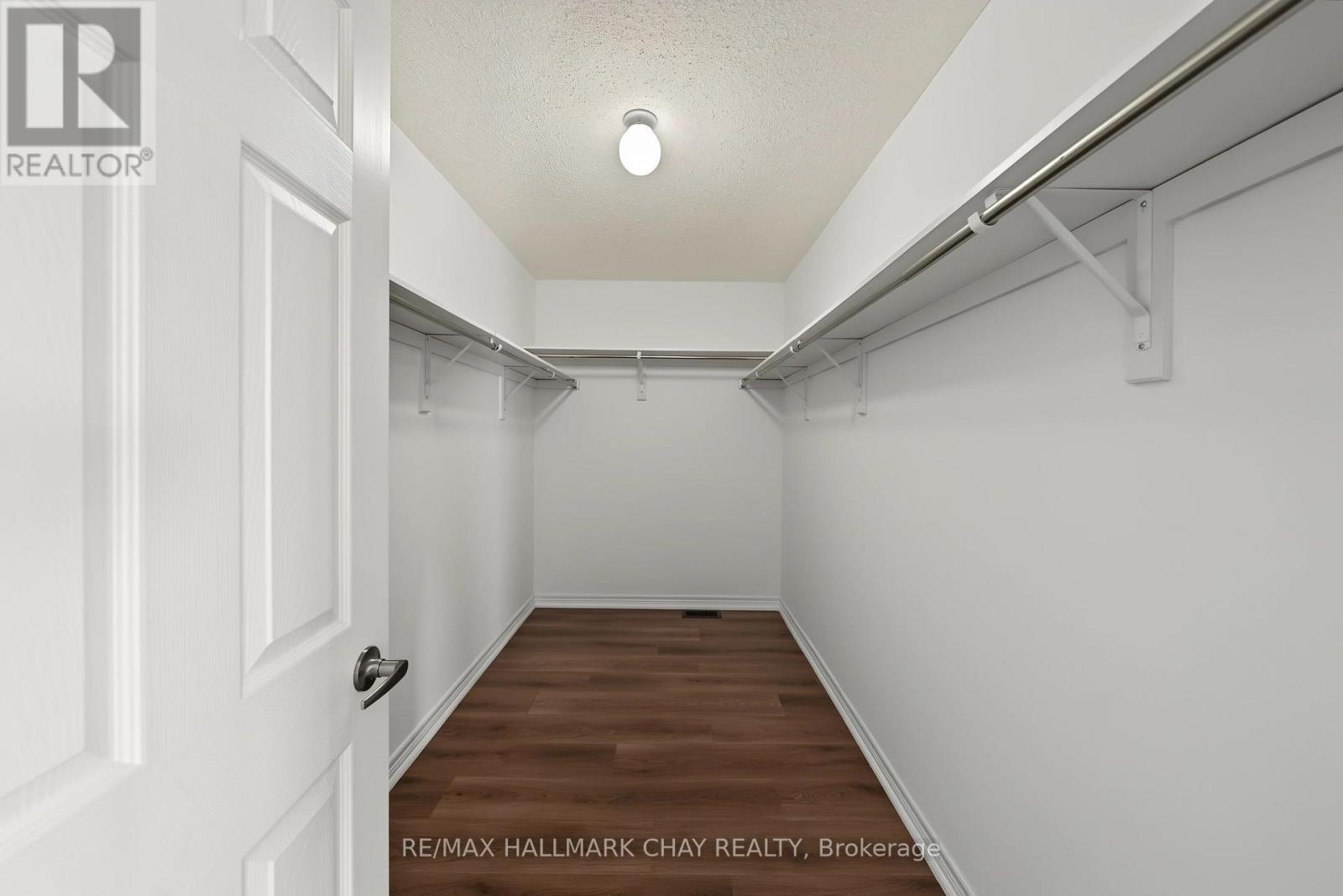 20 Atkinson Crescent Property Photo 34