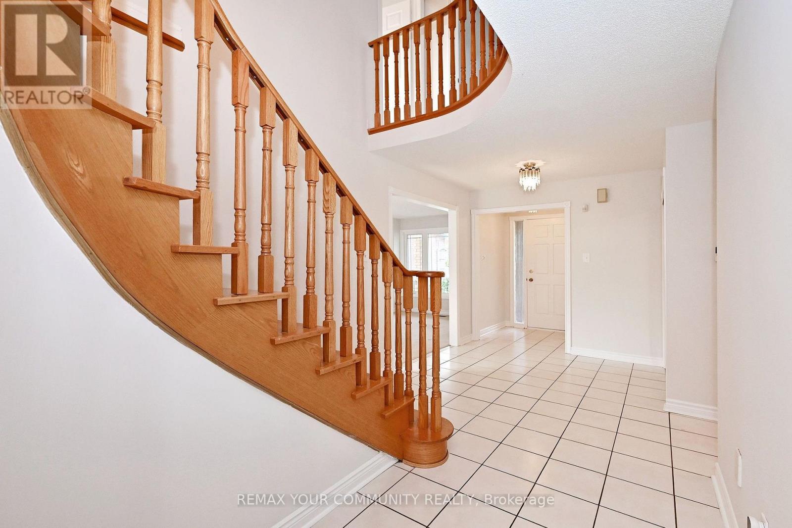 38 Muster Court Property Photo 5