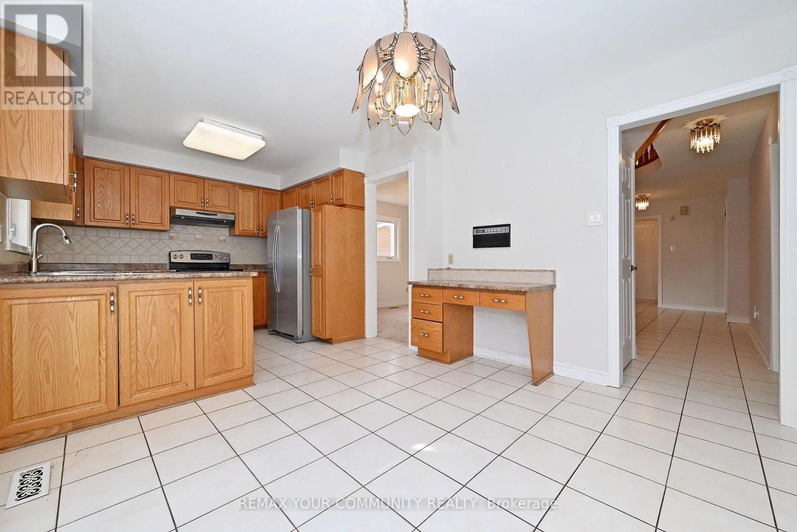 38 Muster Court Property Photo 10