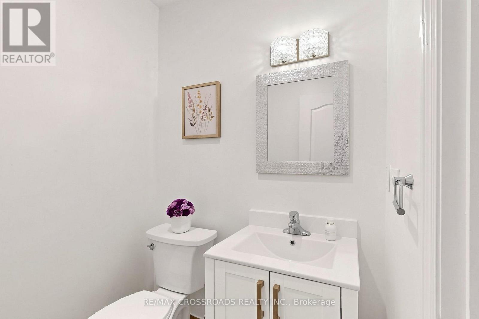 74 Romance Drive Property Photo 17