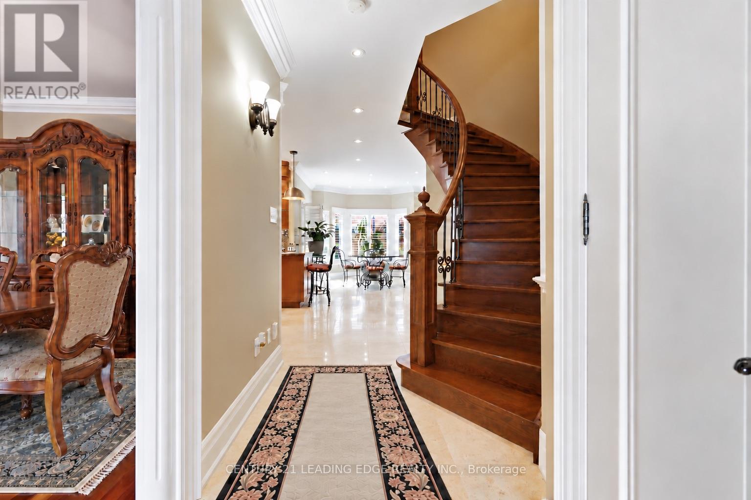 40 Arista Gate Property Photo 4