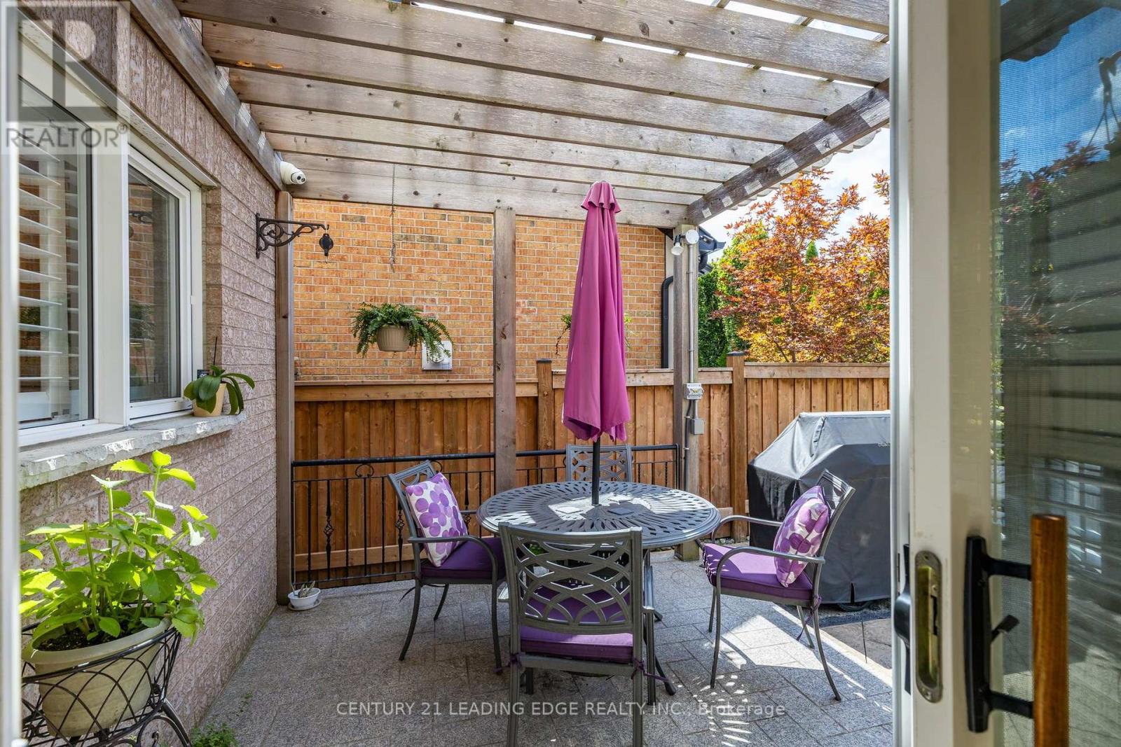 40 Arista Gate Property Photo 43