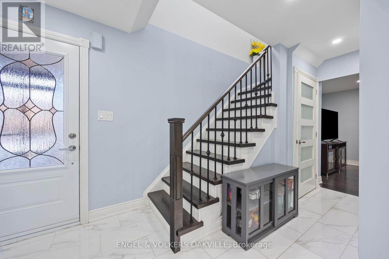 10 Crieff Avenue Property Photo 4