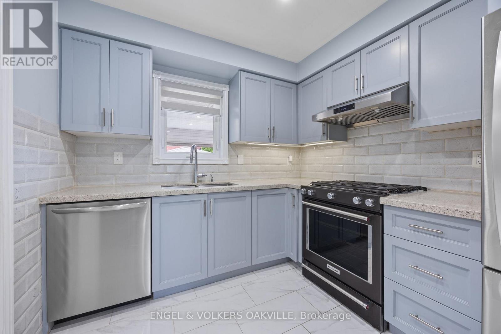 10 Crieff Avenue Property Photo 5