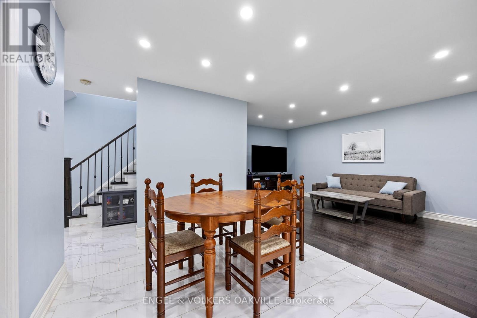 10 Crieff Avenue Property Photo 8