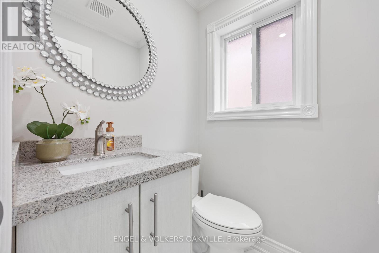 10 Crieff Avenue Property Photo 17