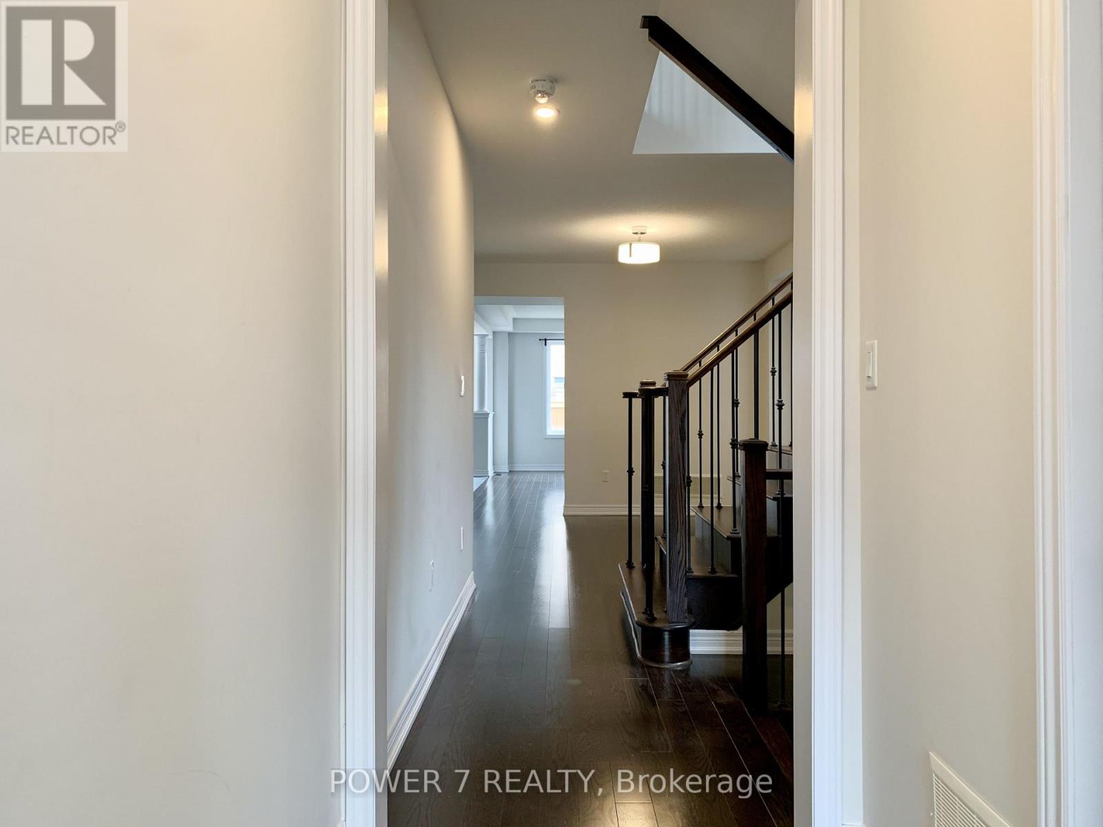 3 Falconridge Terrace Property Photo 2