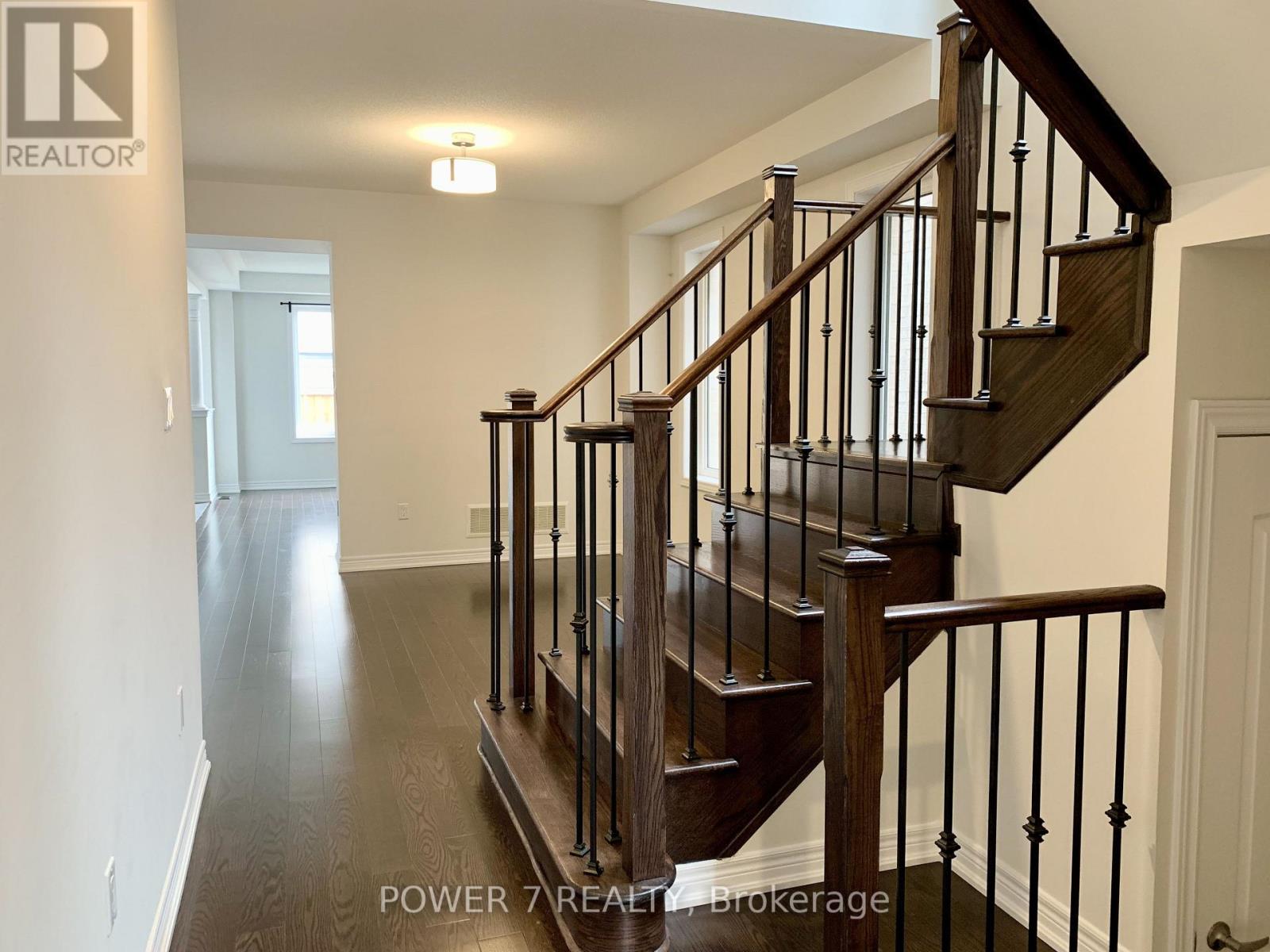3 Falconridge Terrace Property Photo 3