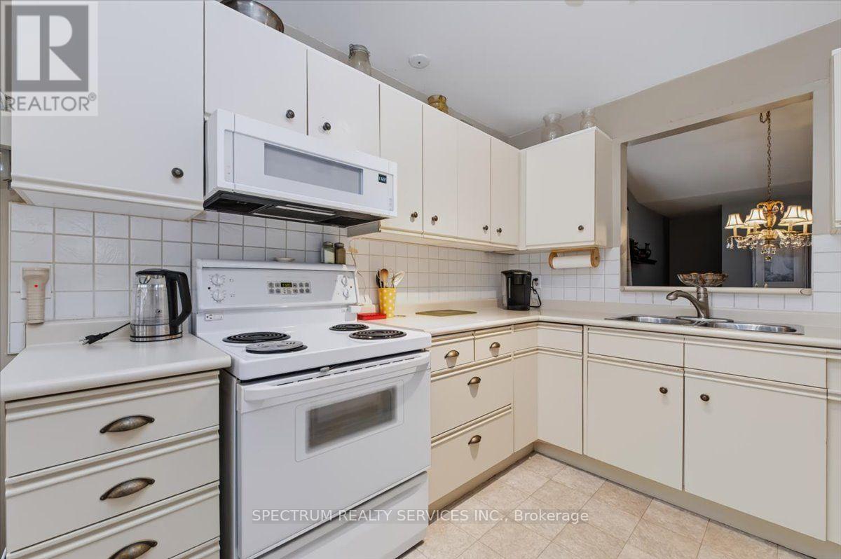 132 Riverview Road Property Photo 6