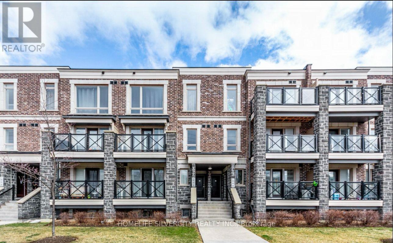 114 - 2 DUNSHEATH WAY Property Photo 1