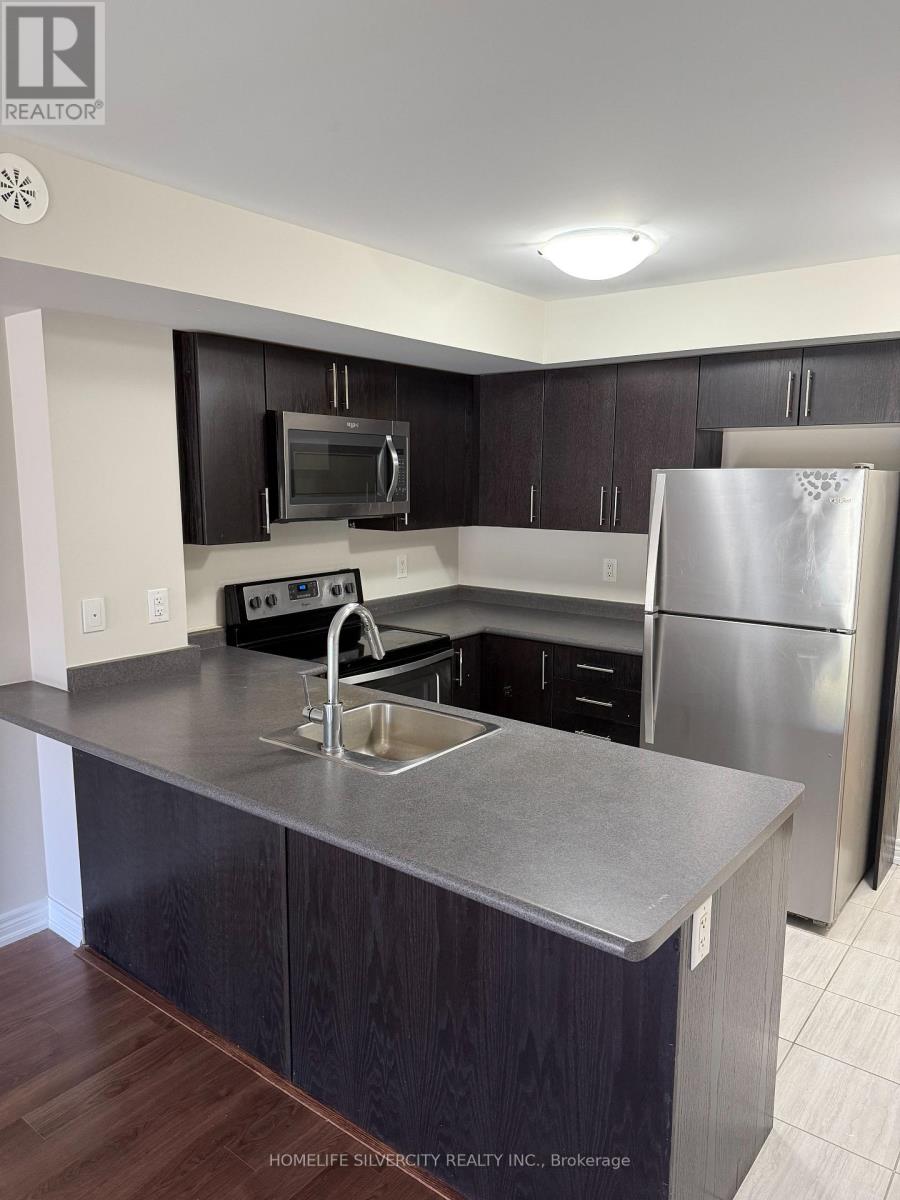 114 - 2 Dunsheath Way Property Photo 4