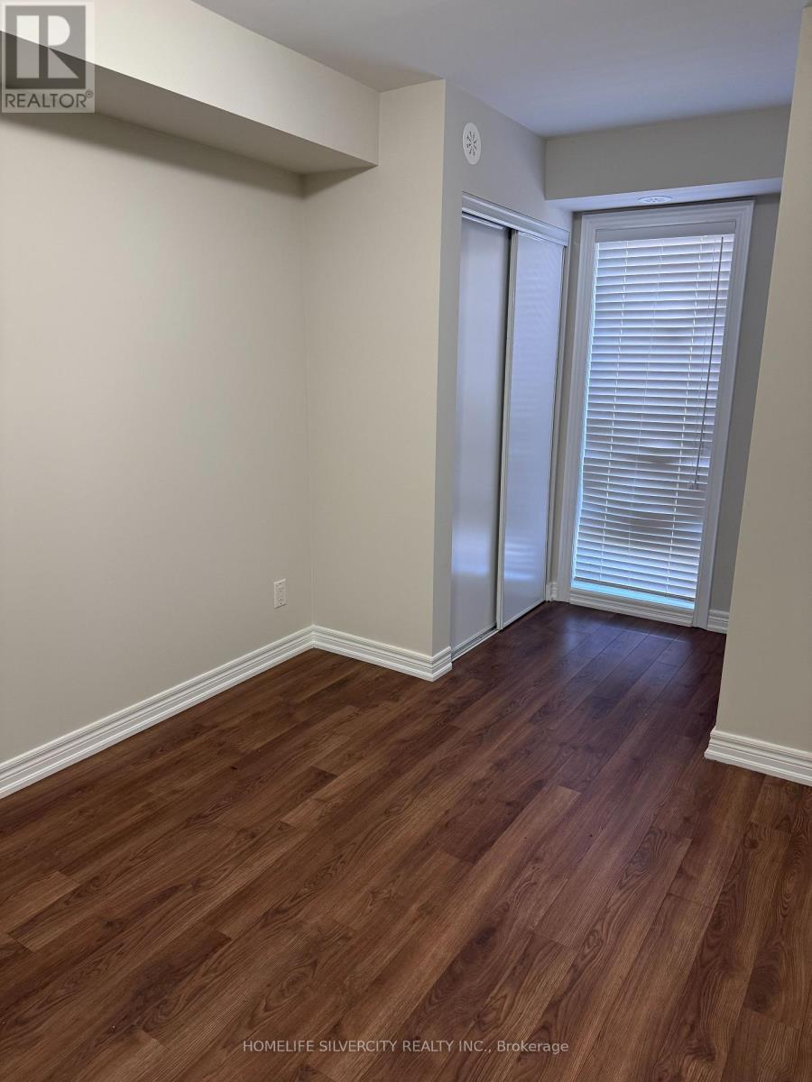 114 - 2 Dunsheath Way Property Photo 8