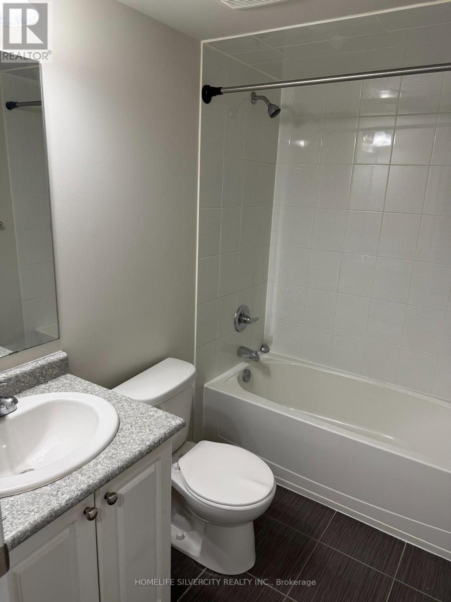 114 - 2 Dunsheath Way Property Photo 9