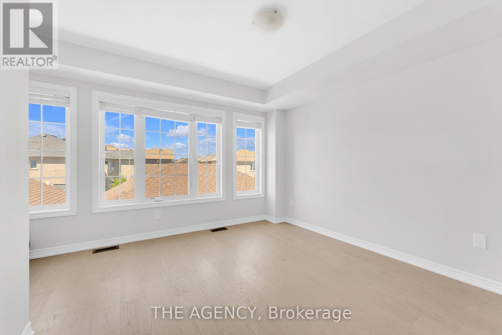 2064 Donald Cousens Parkway Property Photo 22
