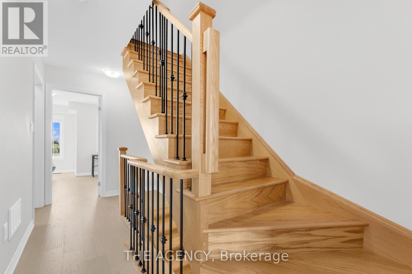 2064 Donald Cousens Parkway Property Photo 25
