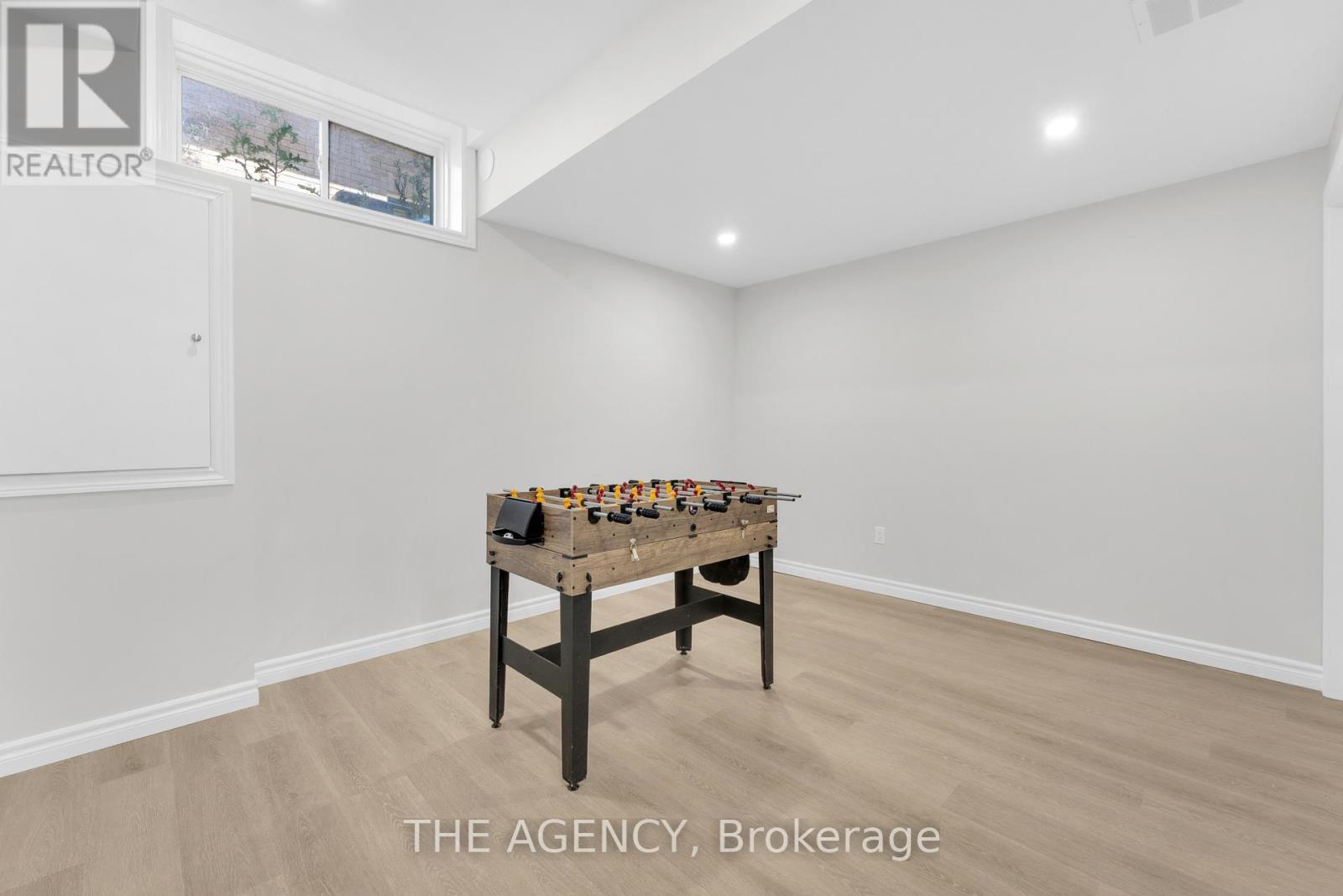 2064 Donald Cousens Parkway Property Photo 35