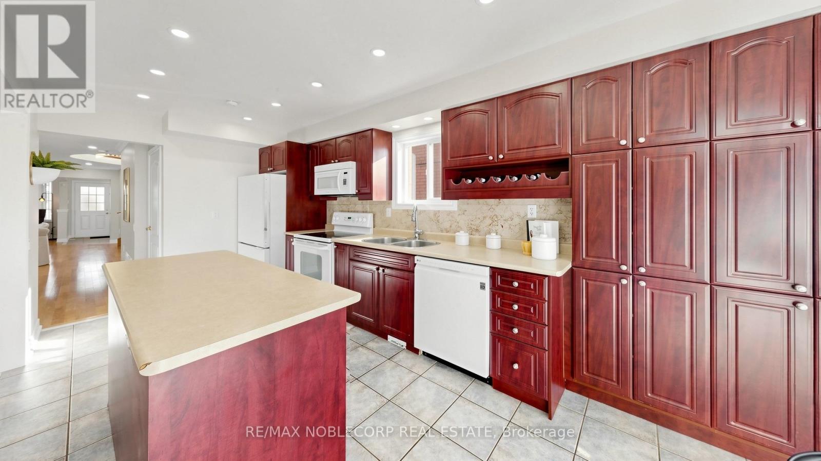 48 Ed Quigg Way Property Photo 20