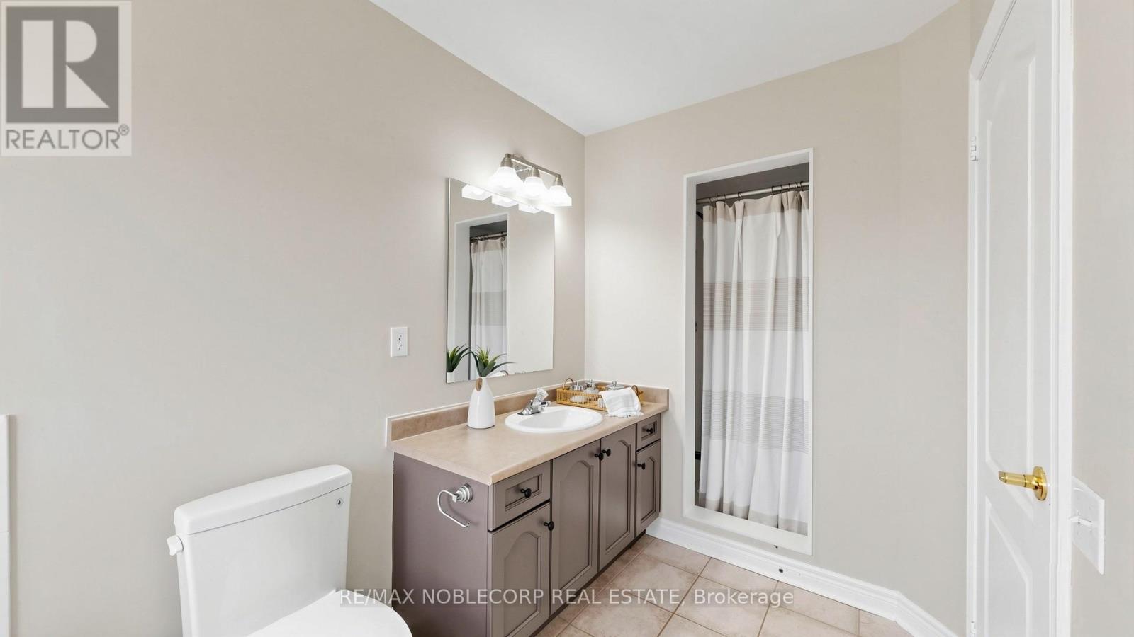 48 Ed Quigg Way Property Photo 33