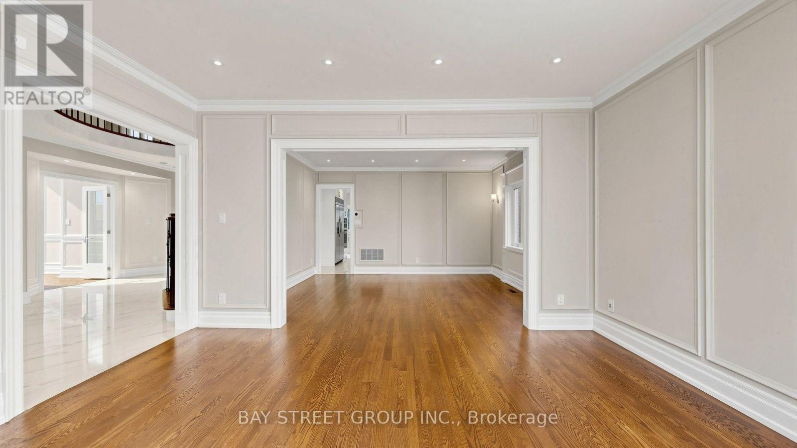 50 Lytton Boulevard Property Photo 10