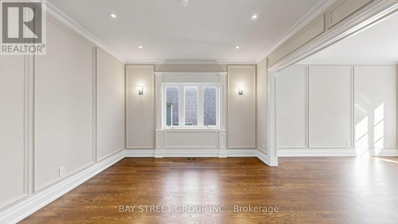 50 Lytton Boulevard Property Photo 11
