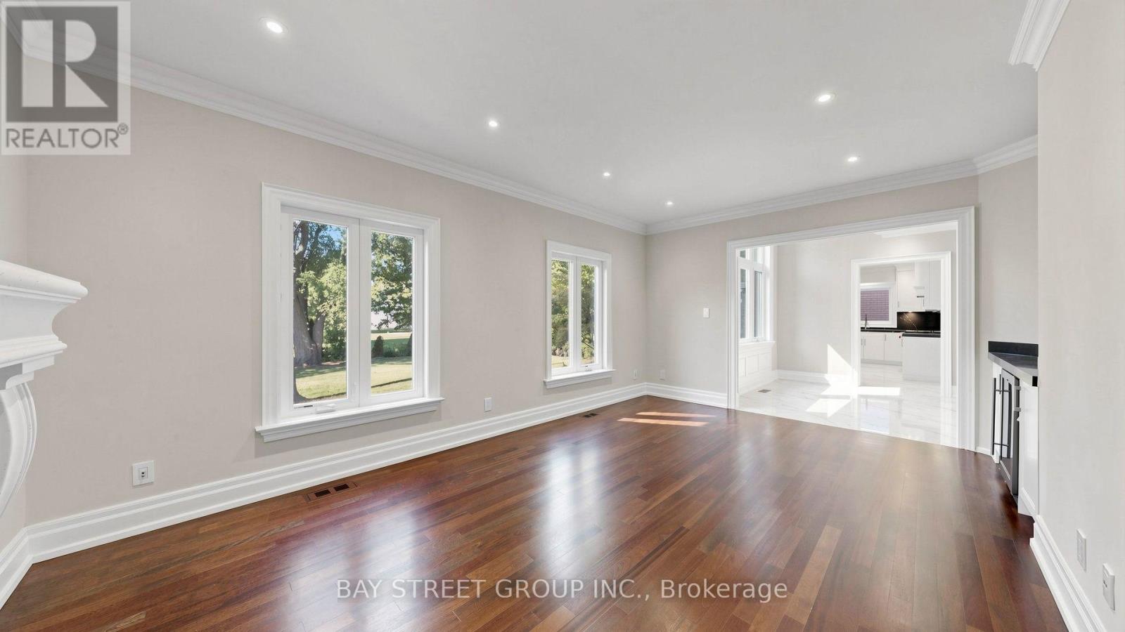 50 Lytton Boulevard Property Photo 16