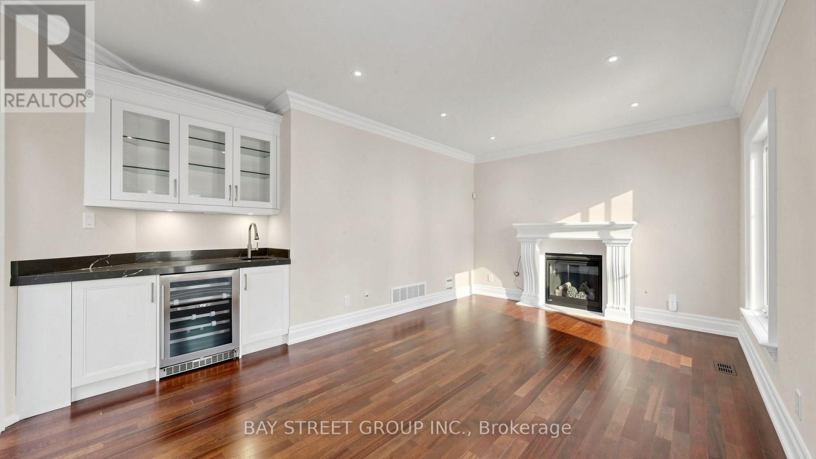 50 Lytton Boulevard Property Photo 17