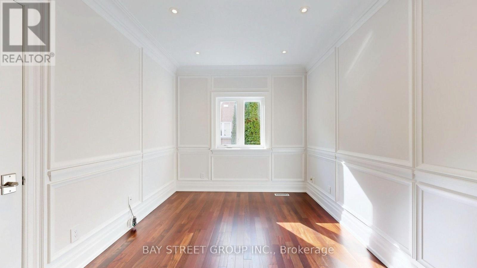 50 Lytton Boulevard Property Photo 26