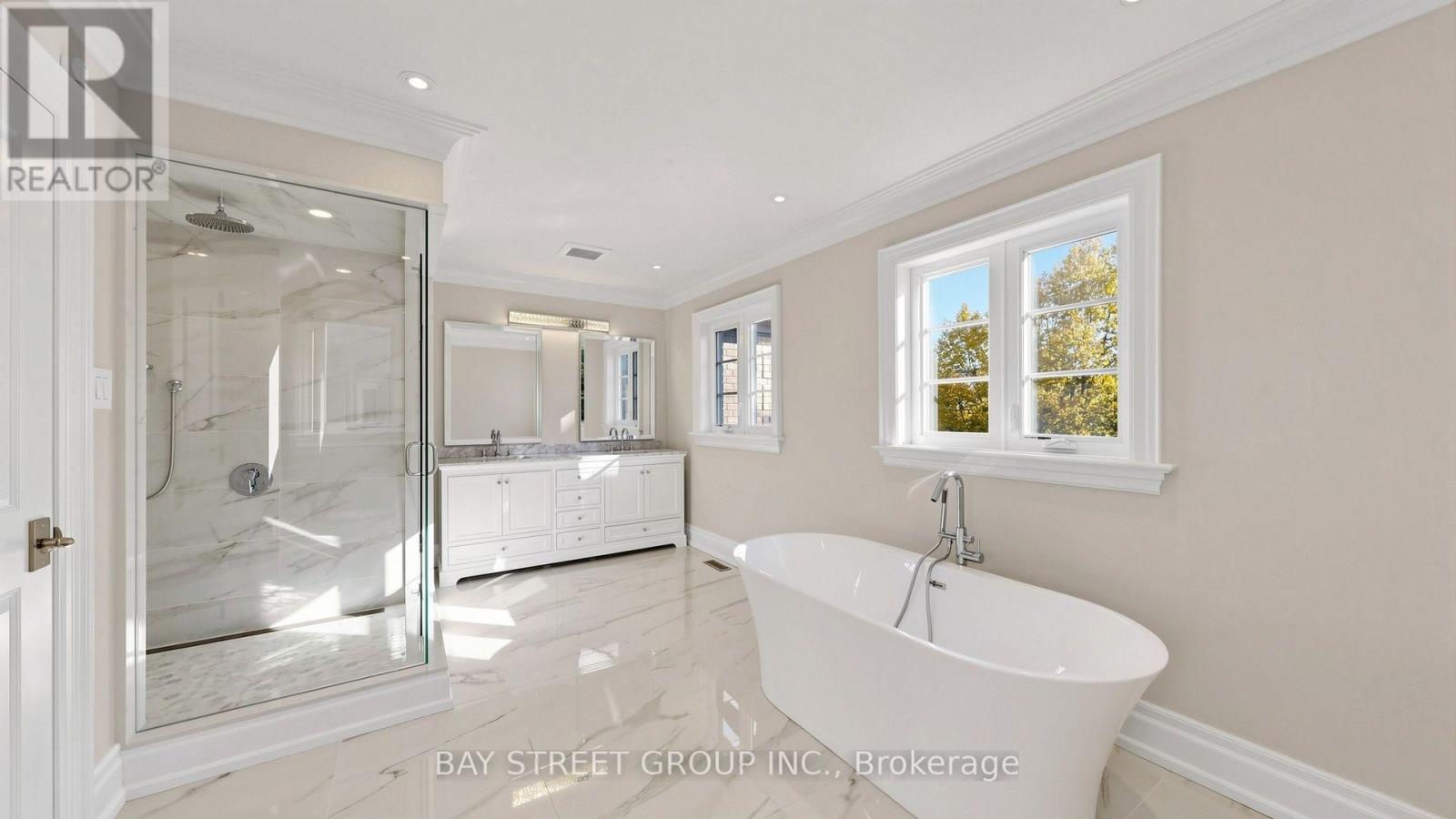 50 Lytton Boulevard Property Photo 34