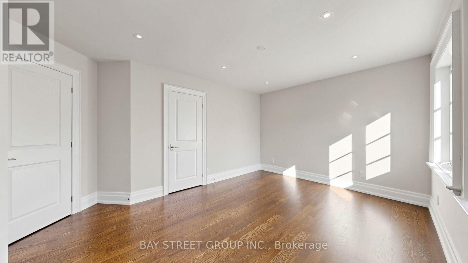 50 Lytton Boulevard Property Photo 40