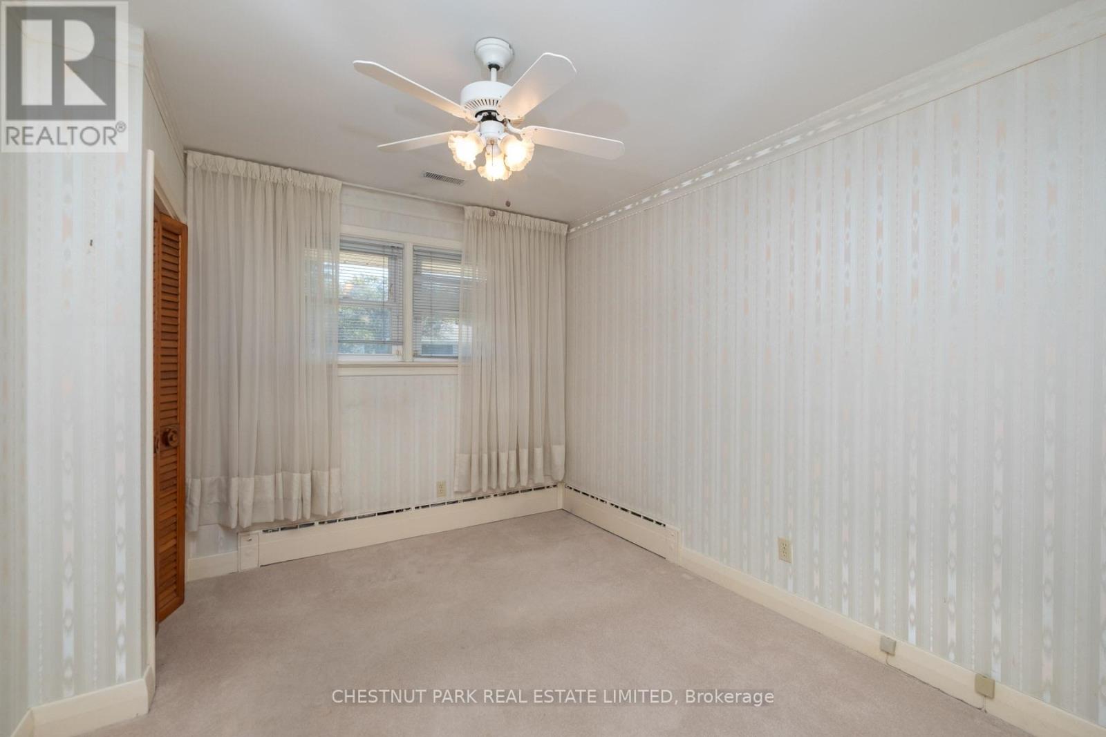 20 Strathroy Crescent Property Photo 11
