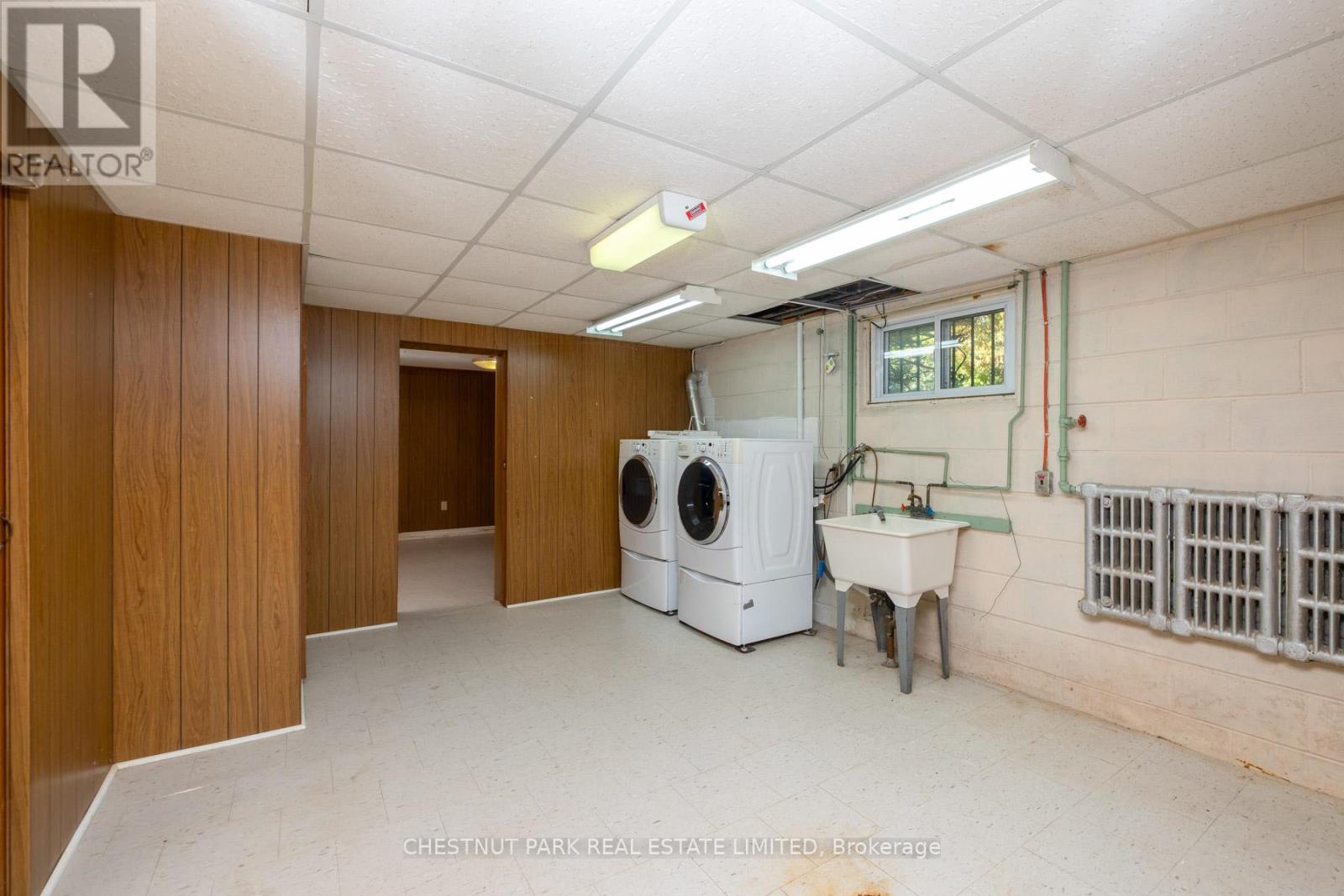 20 Strathroy Crescent Property Photo 18