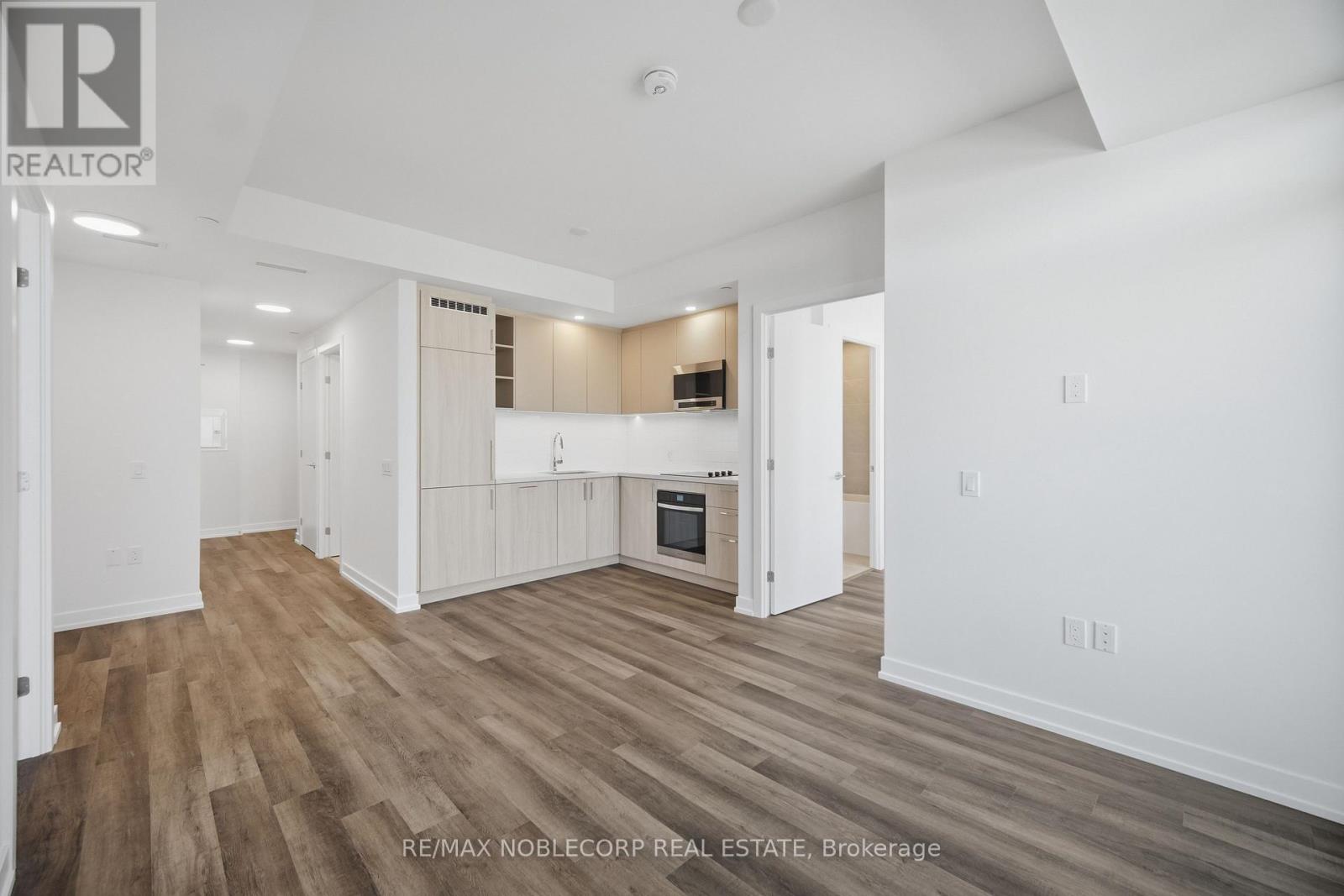 2501 - 5 Meadowdale Road Property Photo 8