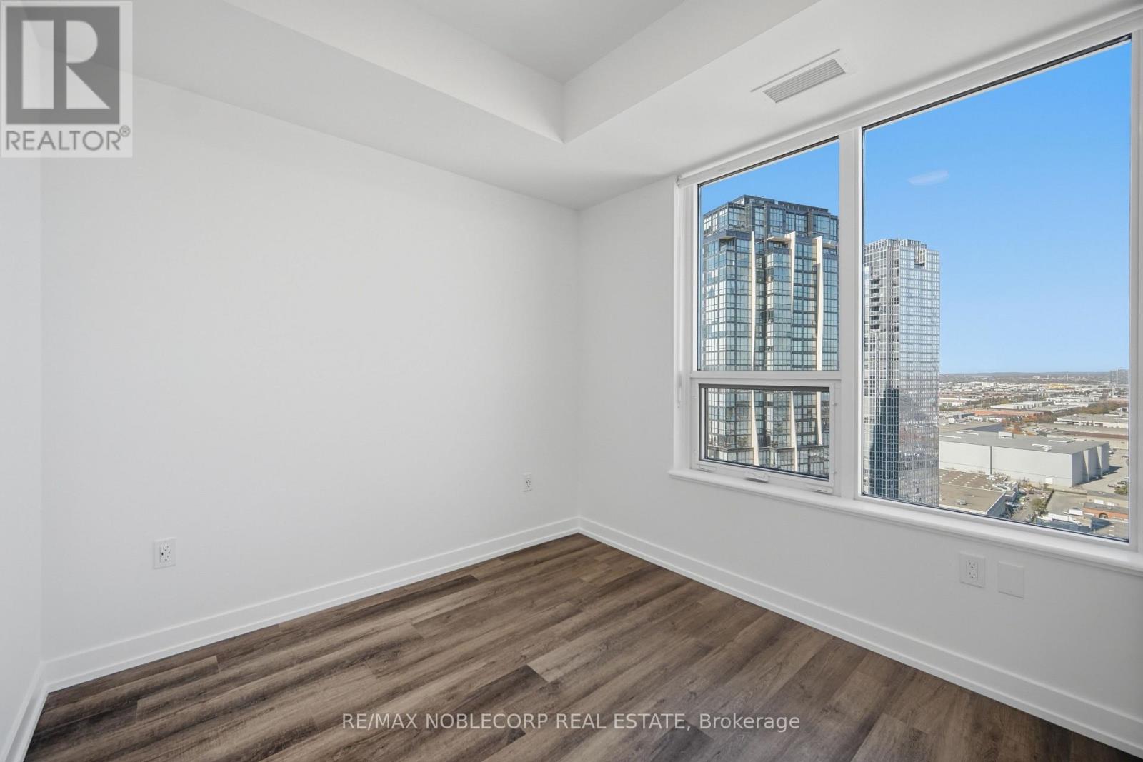 2501 - 5 Meadowdale Road Property Photo 18