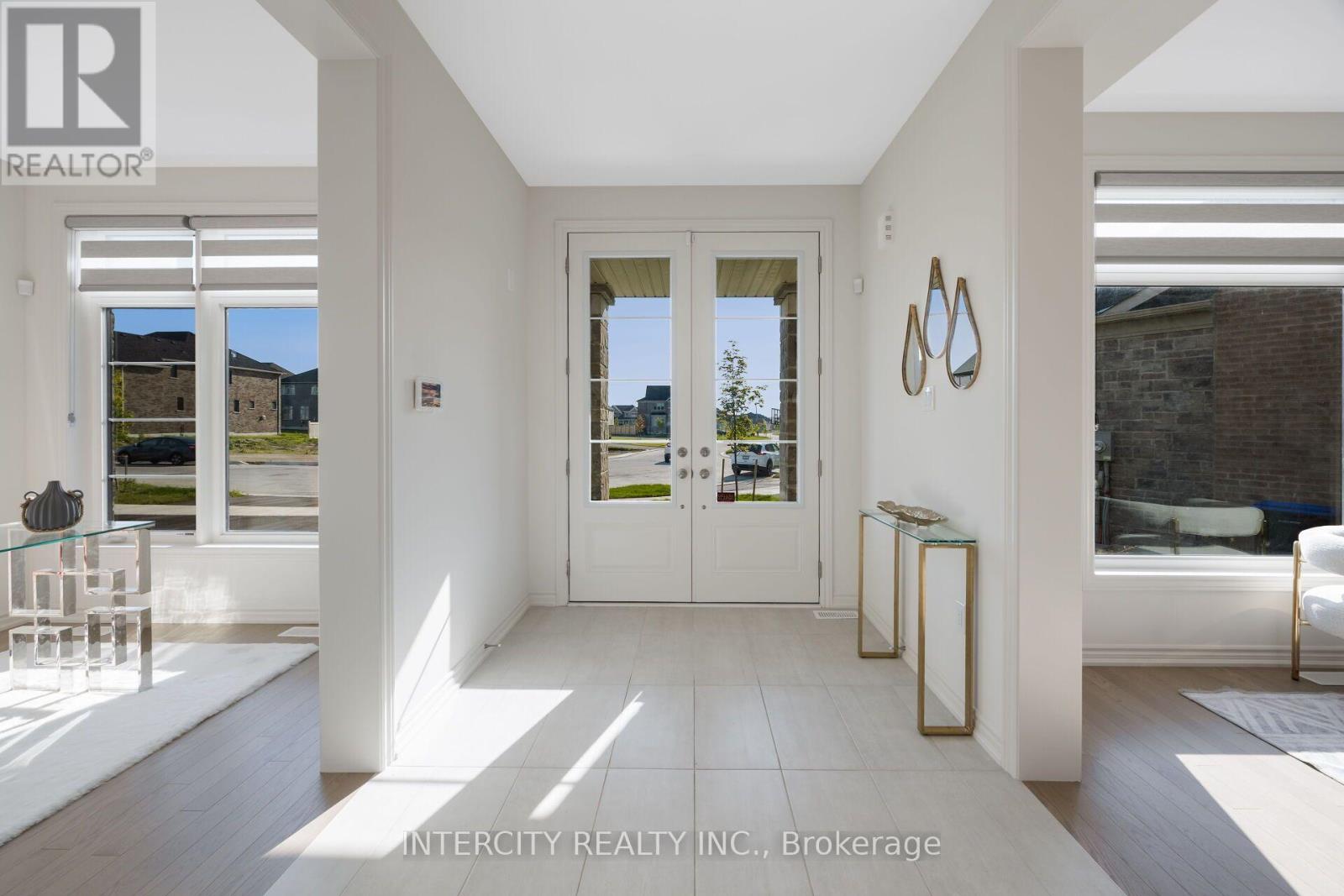 8 Elderberry Way Property Photo 4