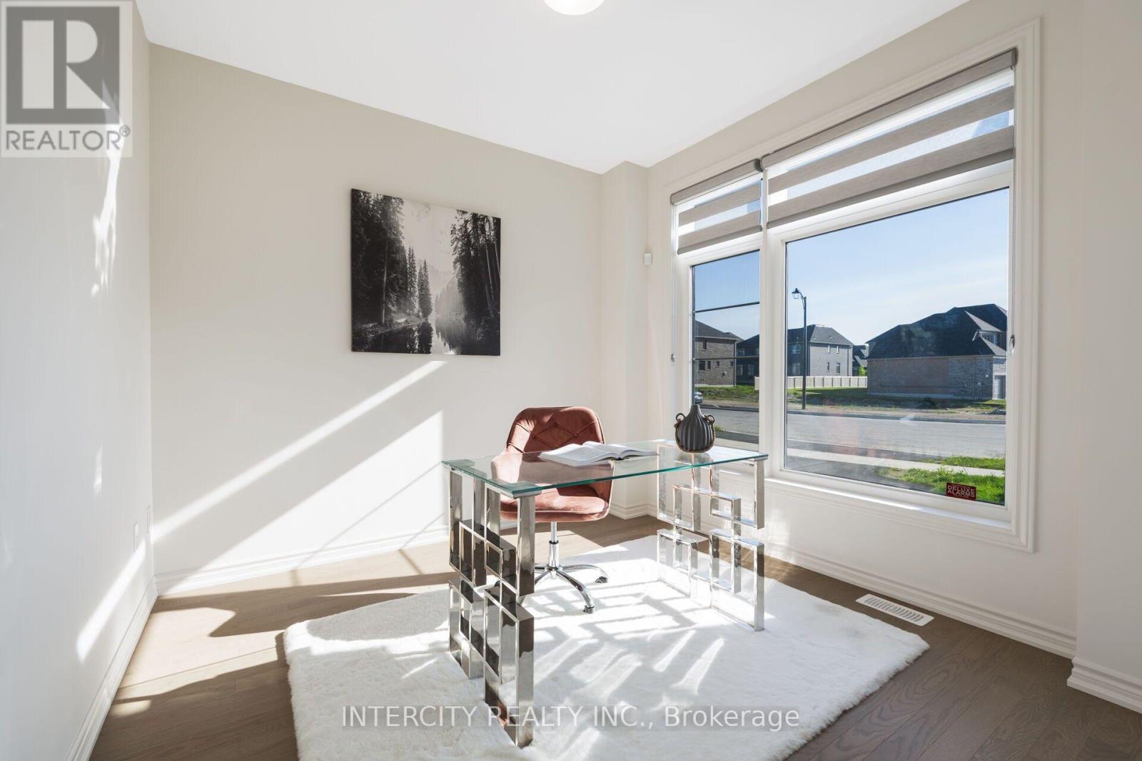 8 Elderberry Way Property Photo 11