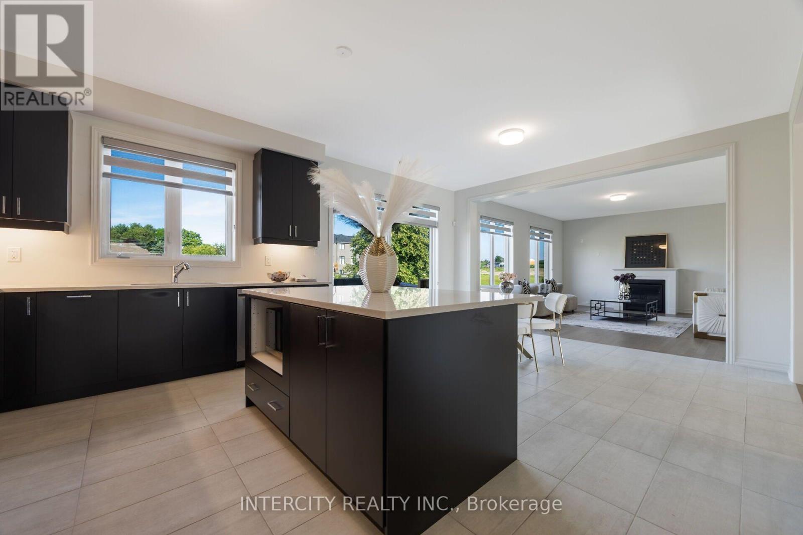 8 Elderberry Way Property Photo 23