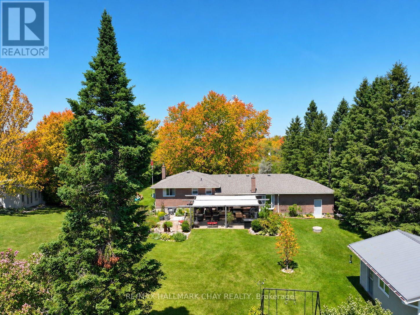 6815 4th Line Property Photo 40