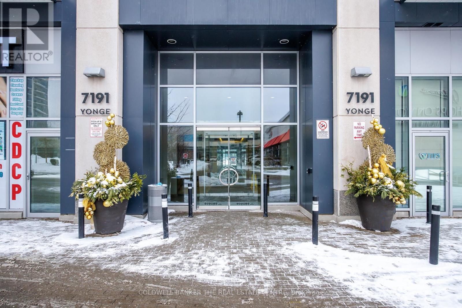 812 - 7191 Yonge Street Property Photo 6