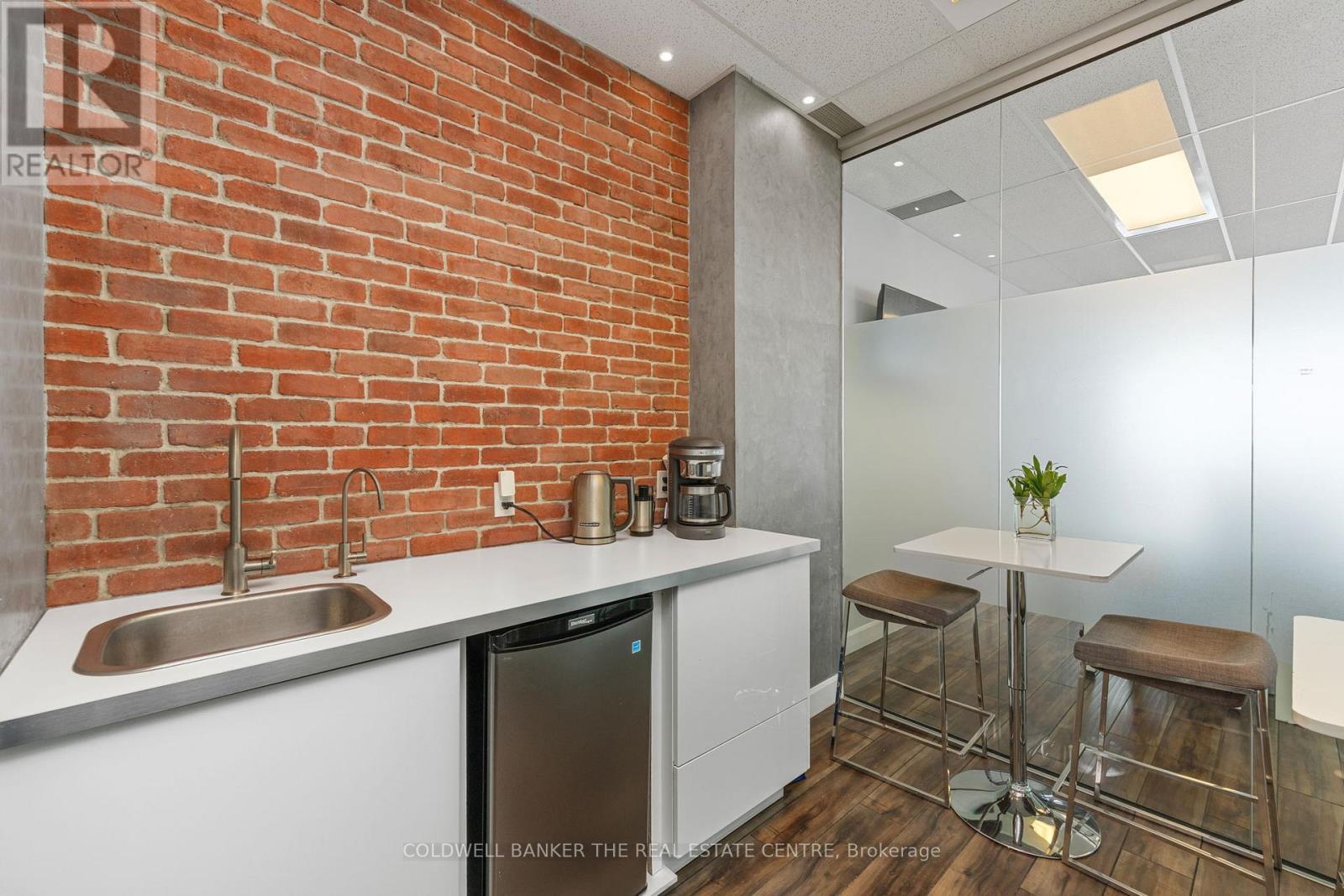 812 - 7191 Yonge Street Property Photo 12