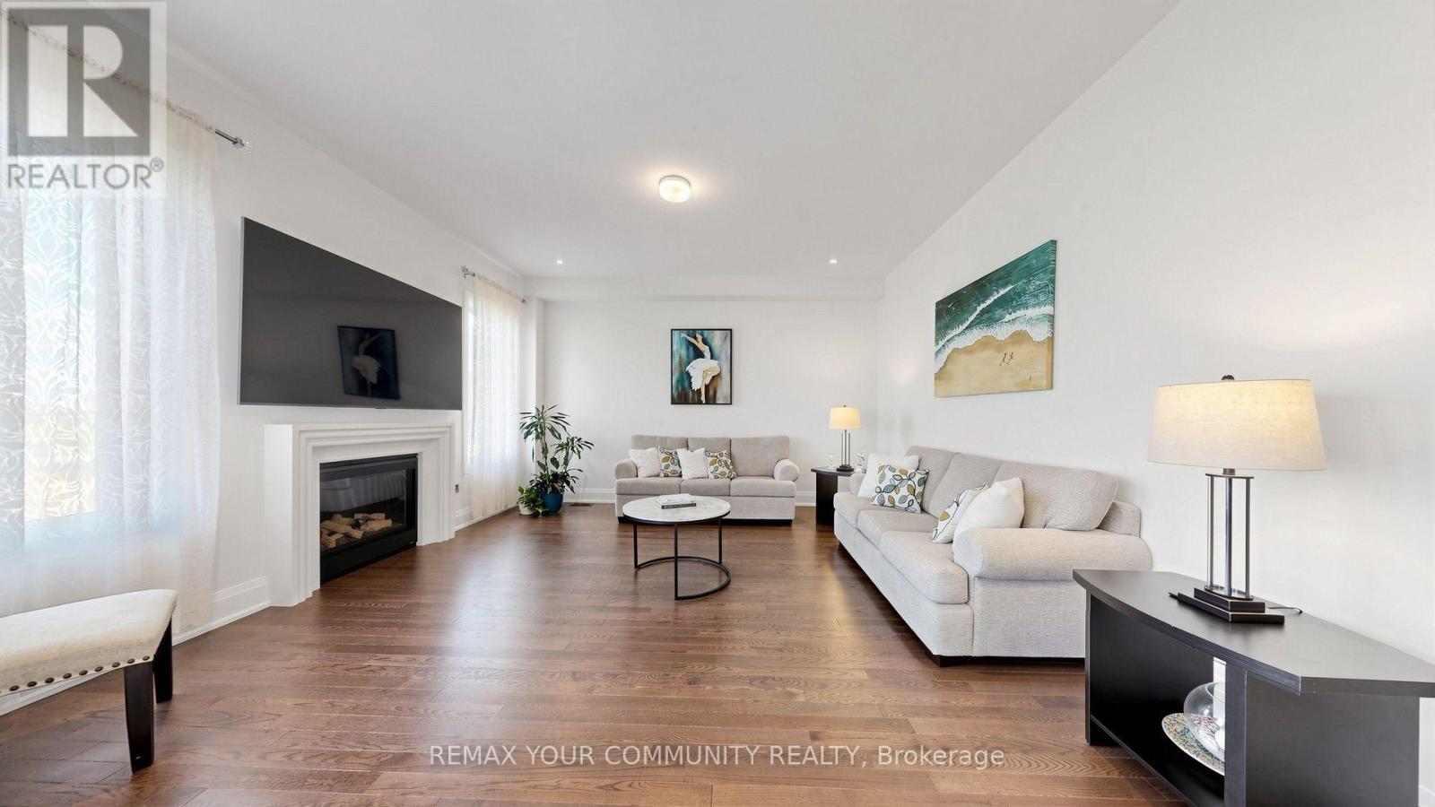9 Backhouse Drive Property Photo 2