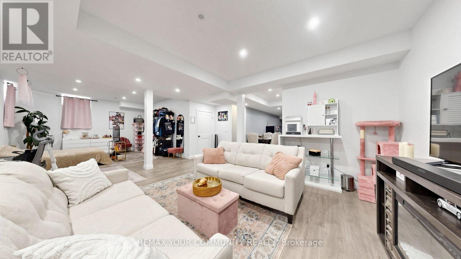 9 Backhouse Drive Property Photo 41