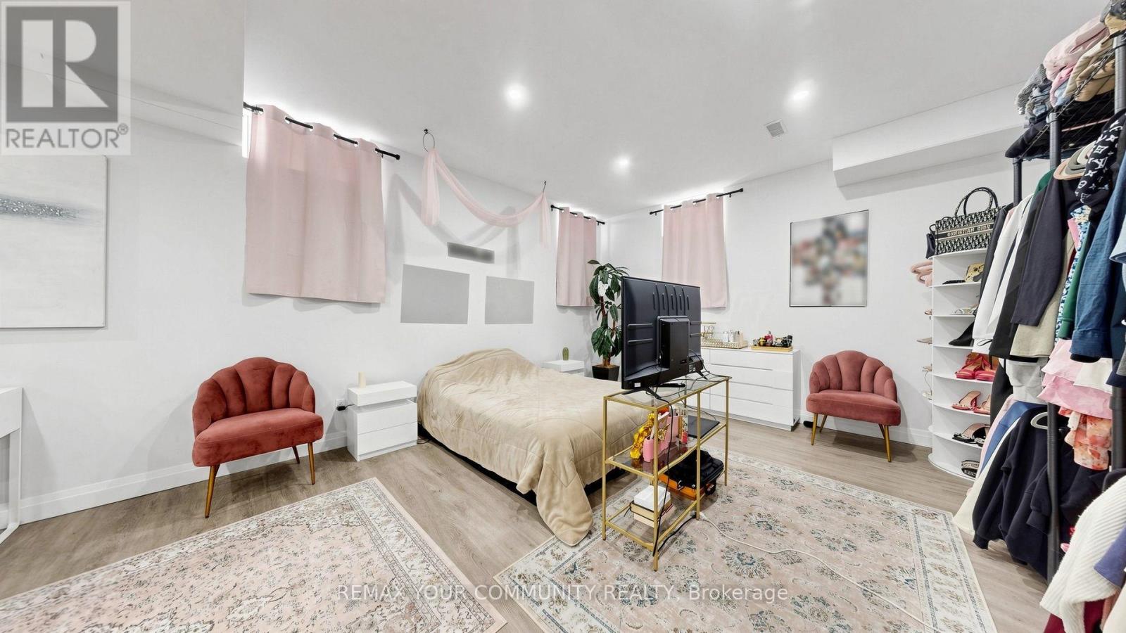 9 Backhouse Drive Property Photo 42