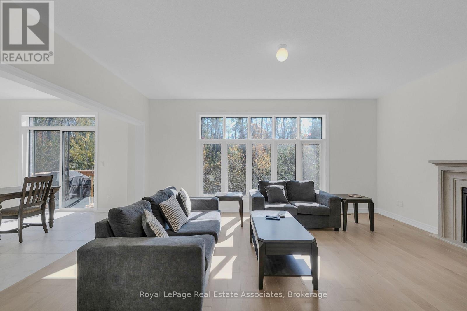 1418 Davis Loop Property Photo 11