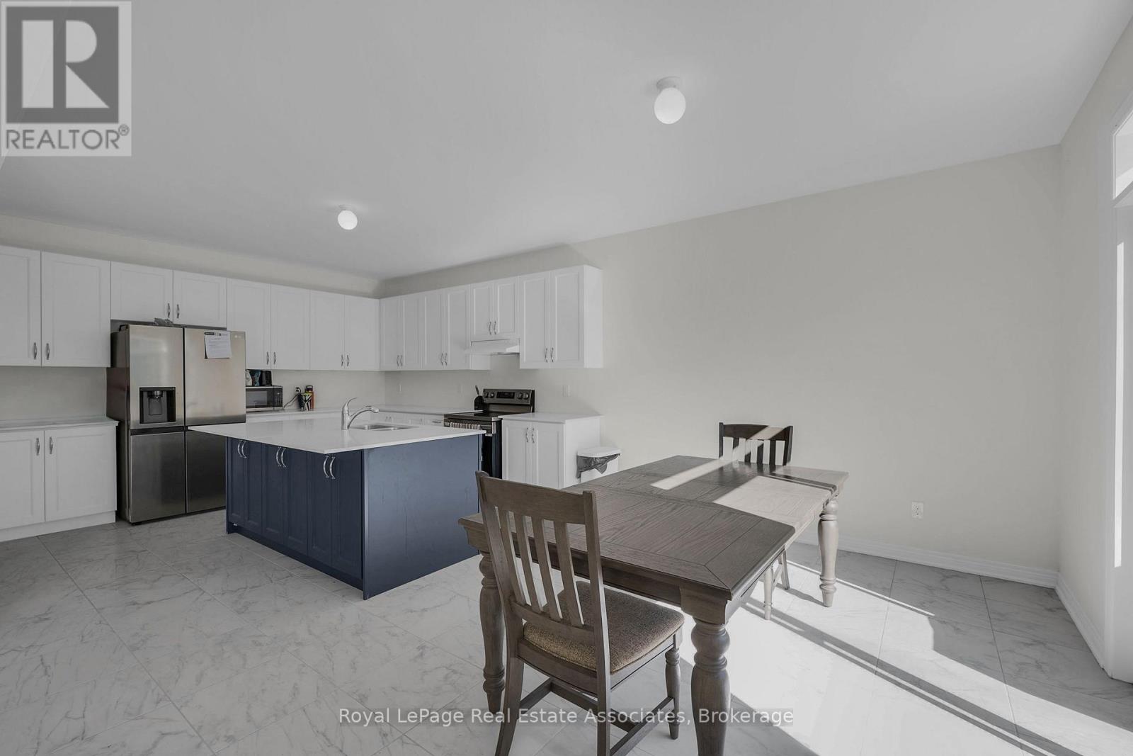 1418 Davis Loop Property Photo 15