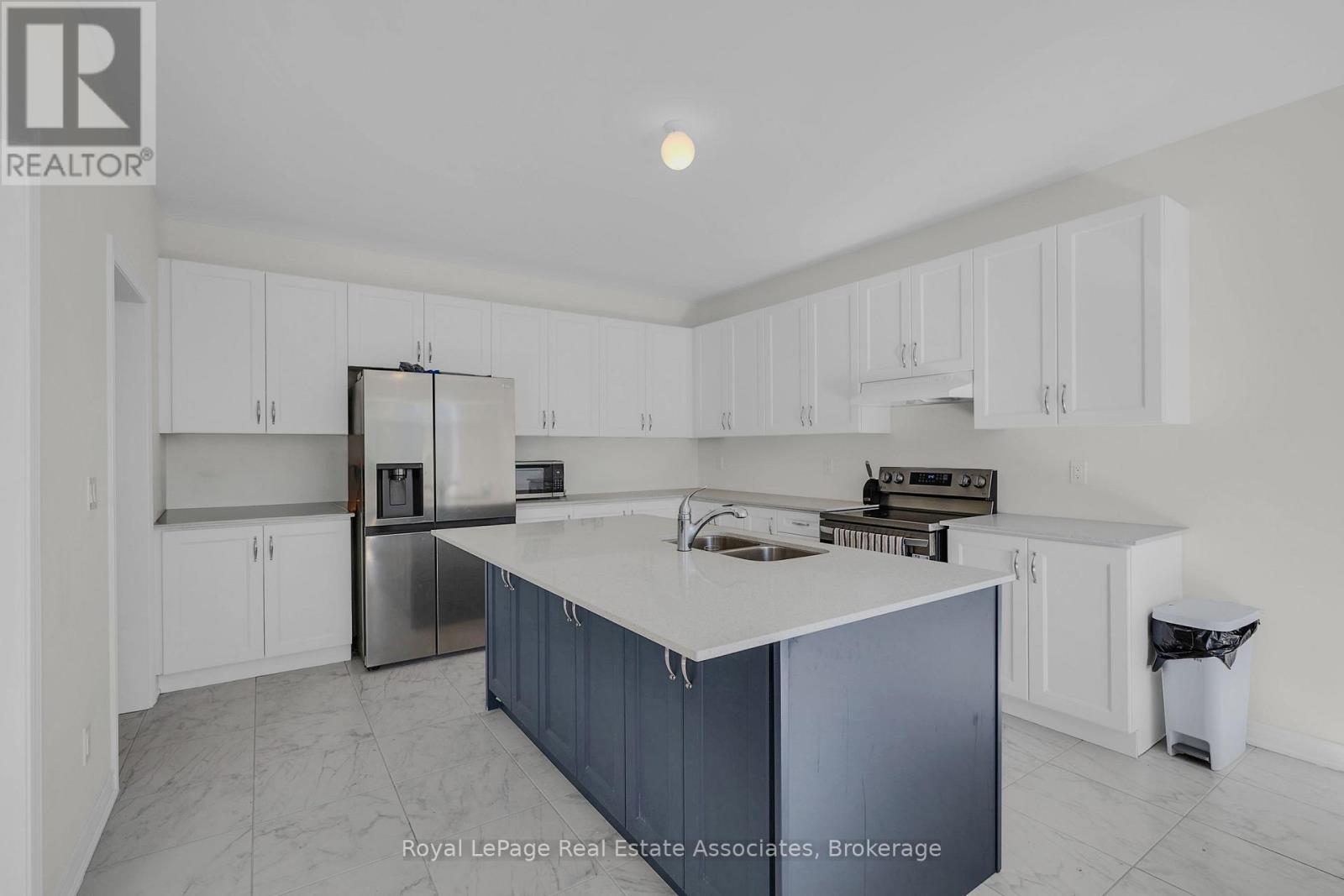 1418 Davis Loop Property Photo 16