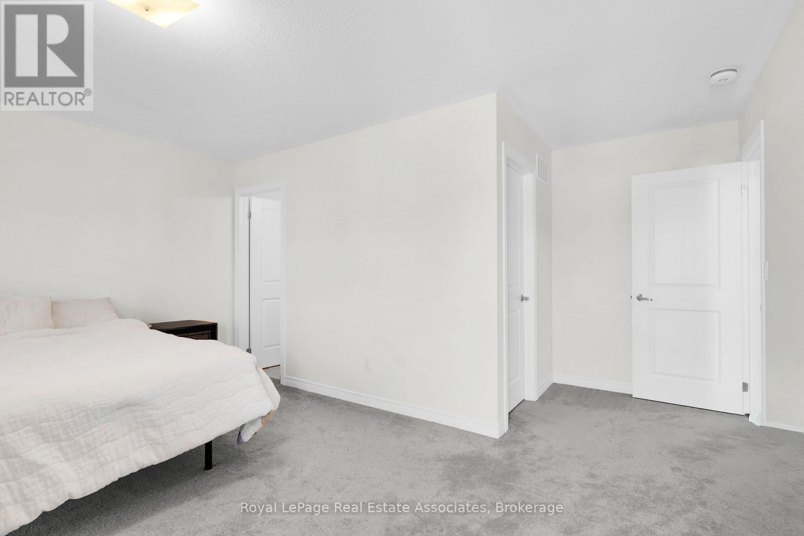 1418 Davis Loop Property Photo 30