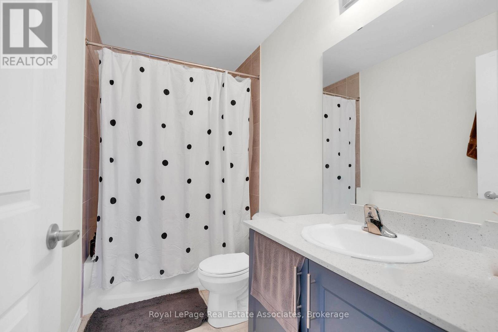 1418 Davis Loop Property Photo 32