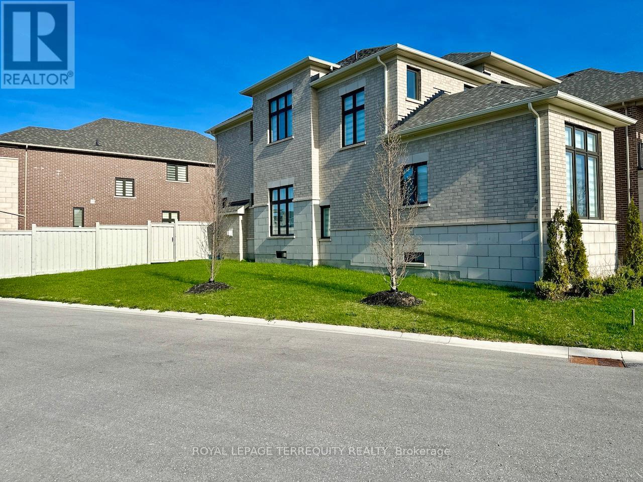7 Ballanview Court Property Photo 42