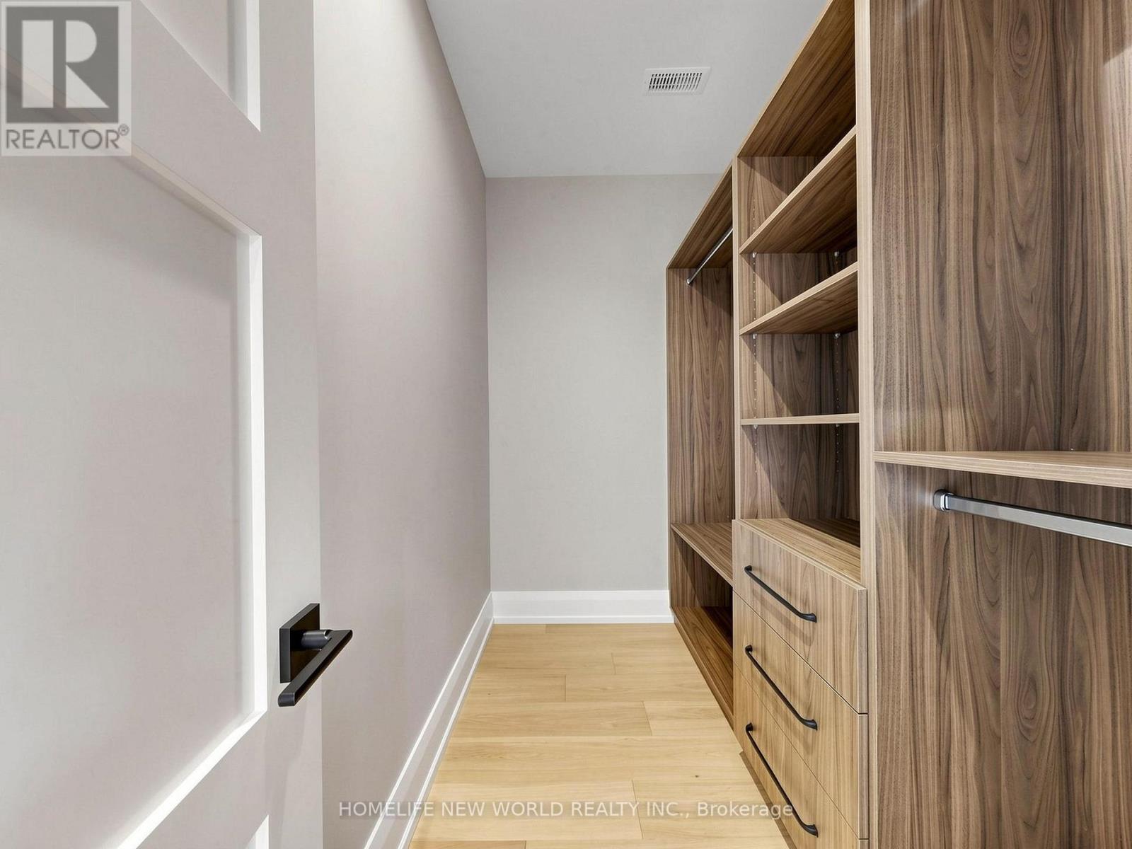 58 May Avenue Property Photo 33