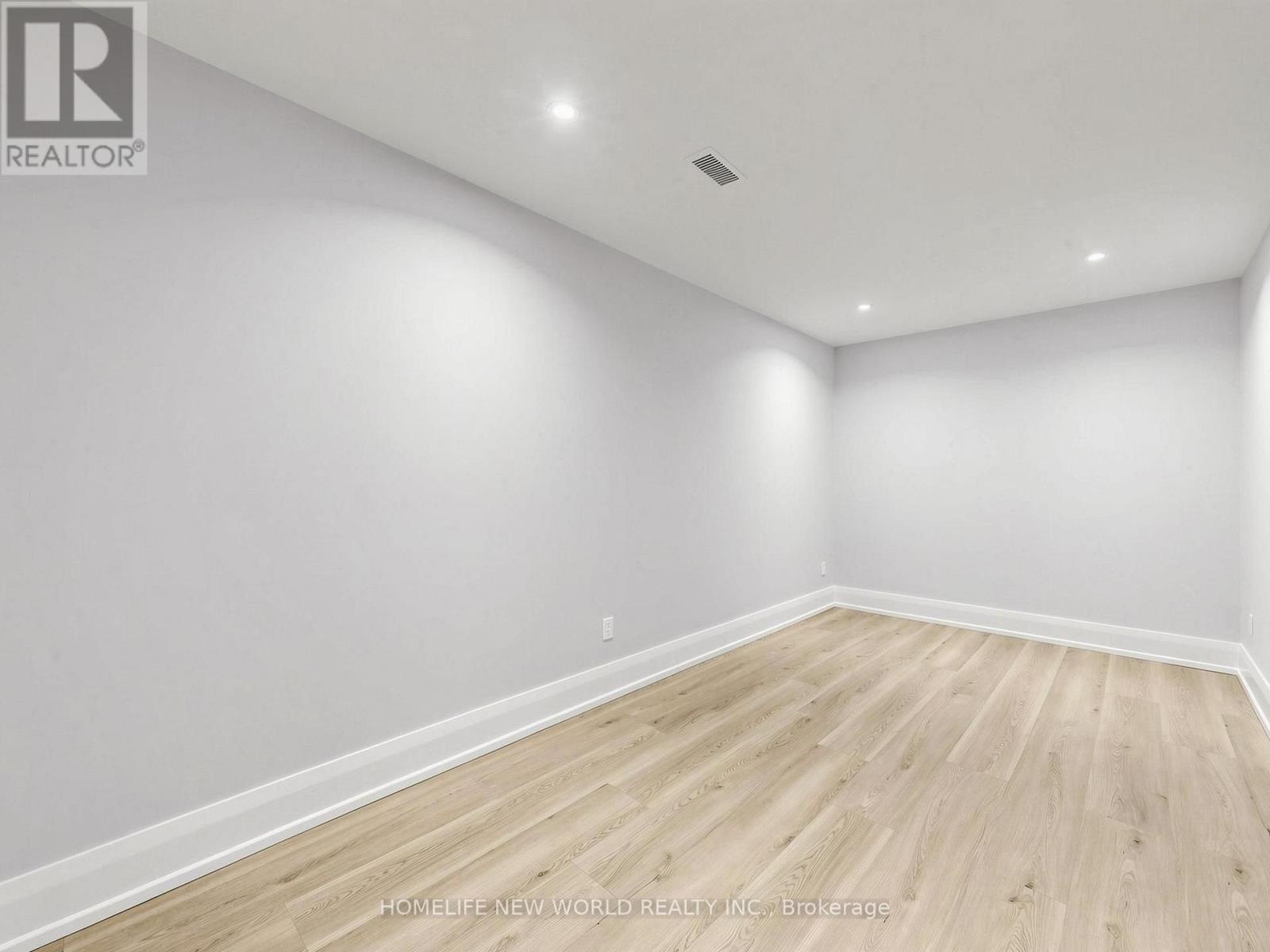 58 May Avenue Property Photo 46